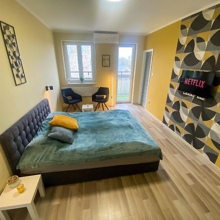 Fresh Smartly Designed Studio Flat & Sunny Balcony Budapesta Exterior foto