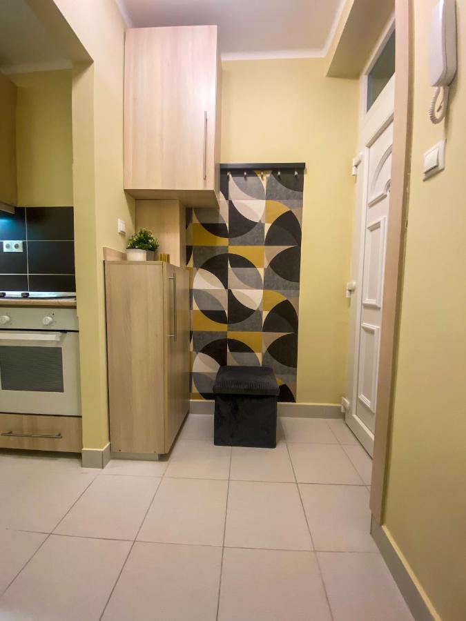 Fresh Smartly Designed Studio Flat & Sunny Balcony Budapesta Exterior foto